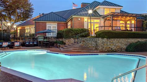 cheap hotels in irving texas that are pet friendly
